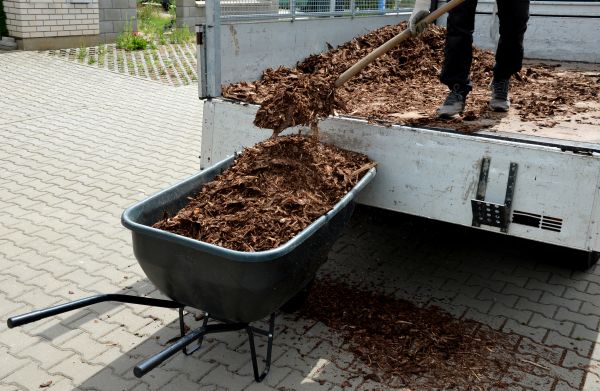 Bulk Mulch Delivery in Salt Lake City