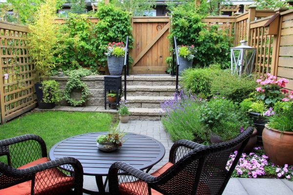 Small Yard Landscaping in Salt Lake City