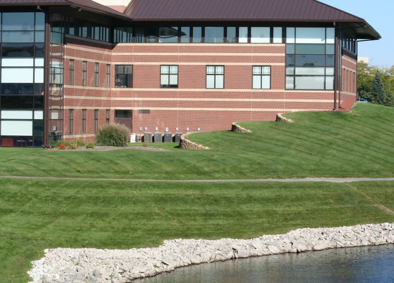 Commercial Garden Maintenance detail